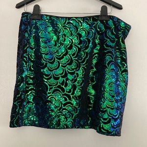 Mermaid sequenced H&M mini skirt